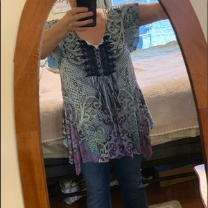 🎈 5/$25 🎈World unity top Large